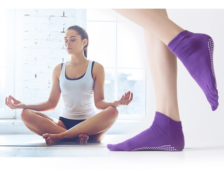 OEM& ODM Yoga Open-Toe Backless Professional Dispensing Women Yoga Five-Fingered Socks